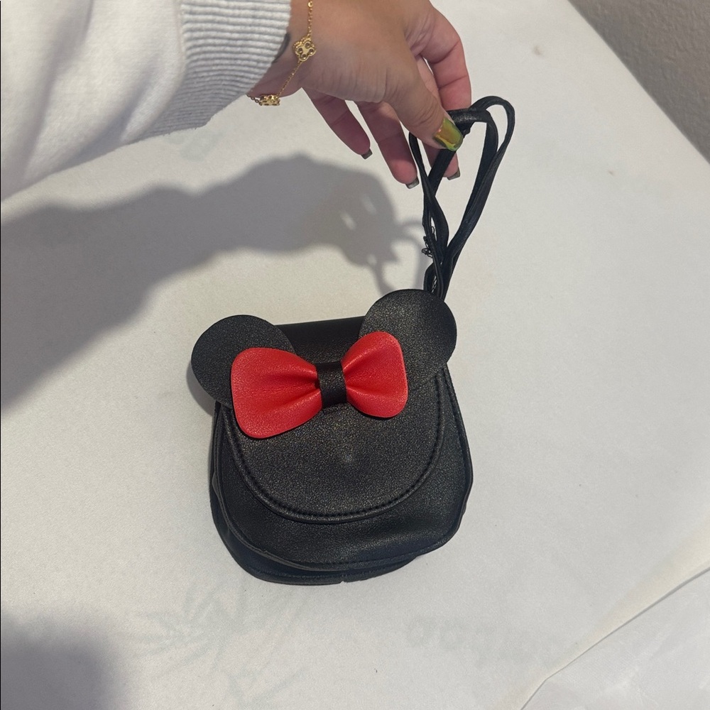 Acute Small Purse